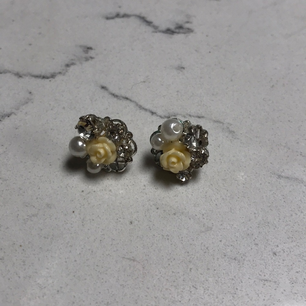 Silver Lace Earrings